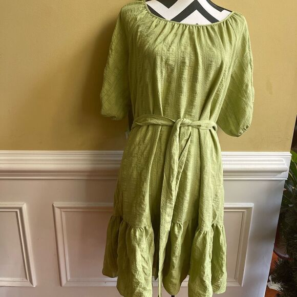 House of Tara green dress with elastic puff sleeves ruffle hem size 14 - Picture 2 of 10